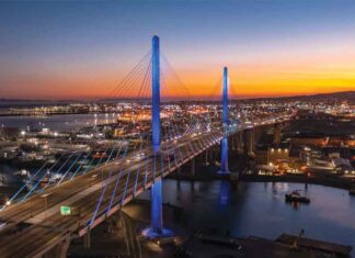 Customized Lighting at Gerald Desmond Bridge